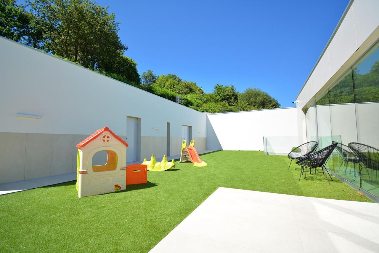 Rd Hotel Apartamento Raxo Exterior photo